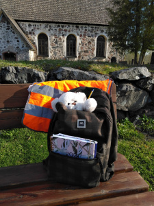nalle och kyrka