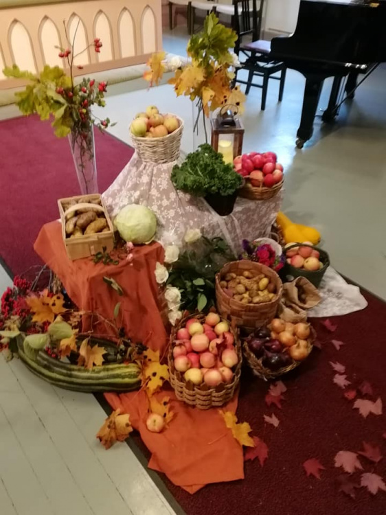 Skördemässa i Svartå kyrka.