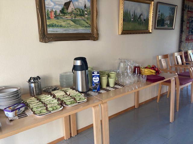 Frukostbord.